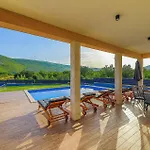 Cozy In With Wifi Holiday home *