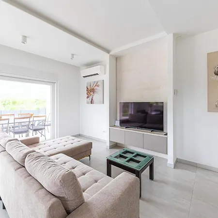 Tatil Evi Cozy In Primorski Dolac With Wifi *