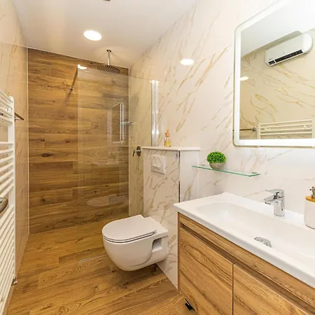 Tatil Evi Cozy In Primorski Dolac With Wifi *