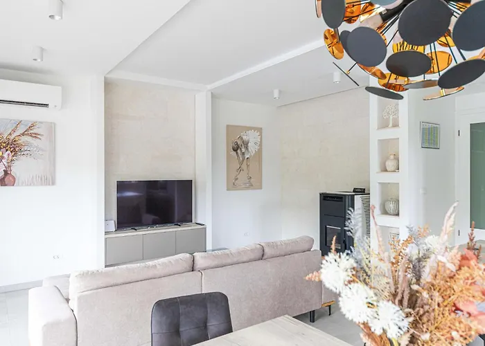 Cozy In With Wifi * Primorski Dolac