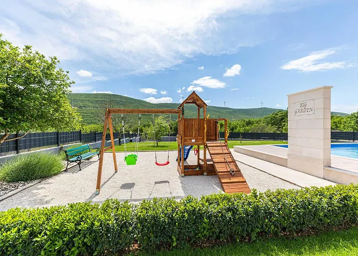 Cozy In With Wifi Vakantiehuis Primorski Dolac