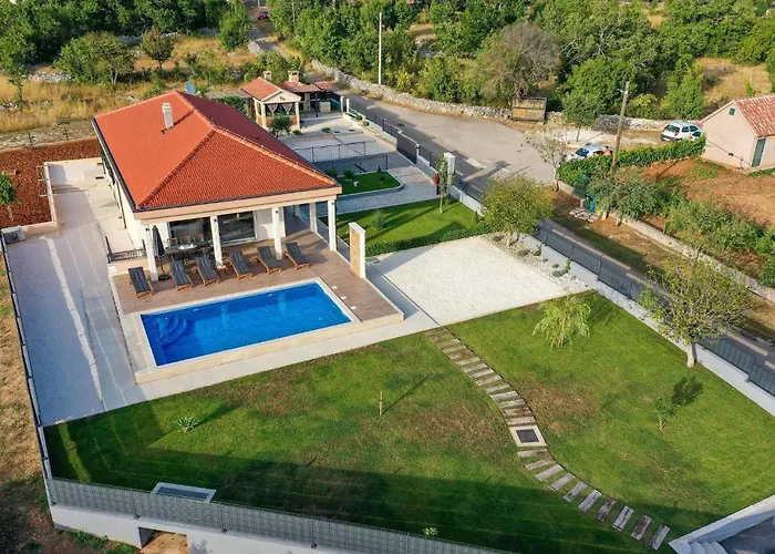 Cozy In With Wifi Holiday home