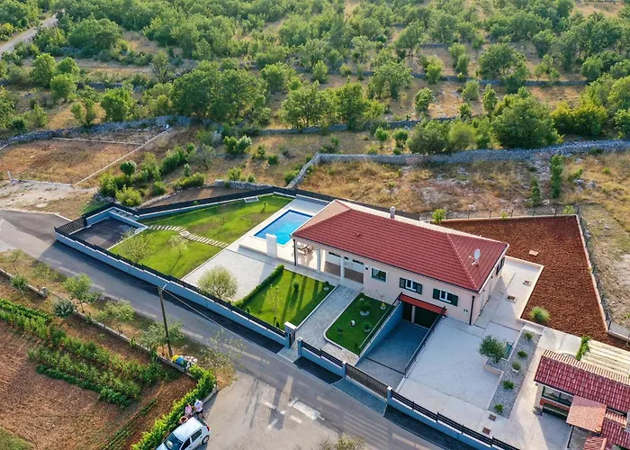 Vakantiehuis Cozy In With Wifi