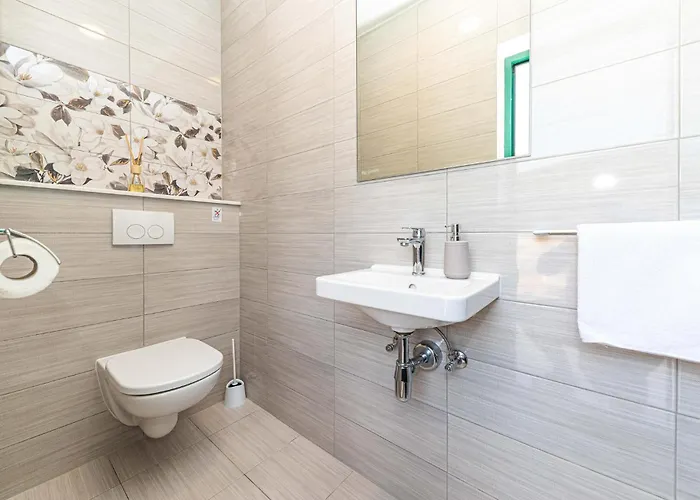 Cozy In With Wifi Primorski Dolac